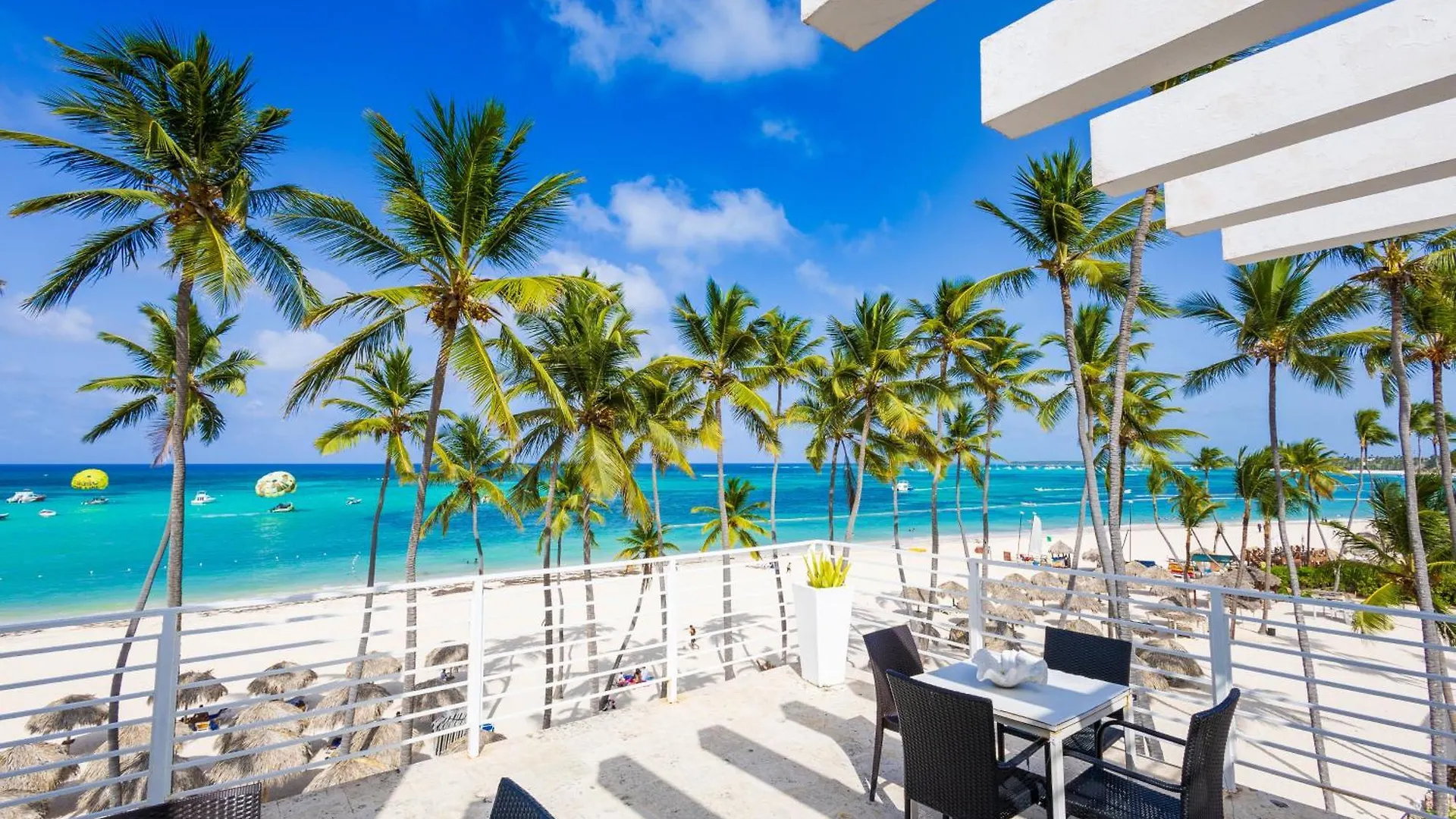 Dream Punta Cana Beachfront Apartment - 4-Bedroom Penthouse With Rooftop Bbq & Ocean Views Dominikana